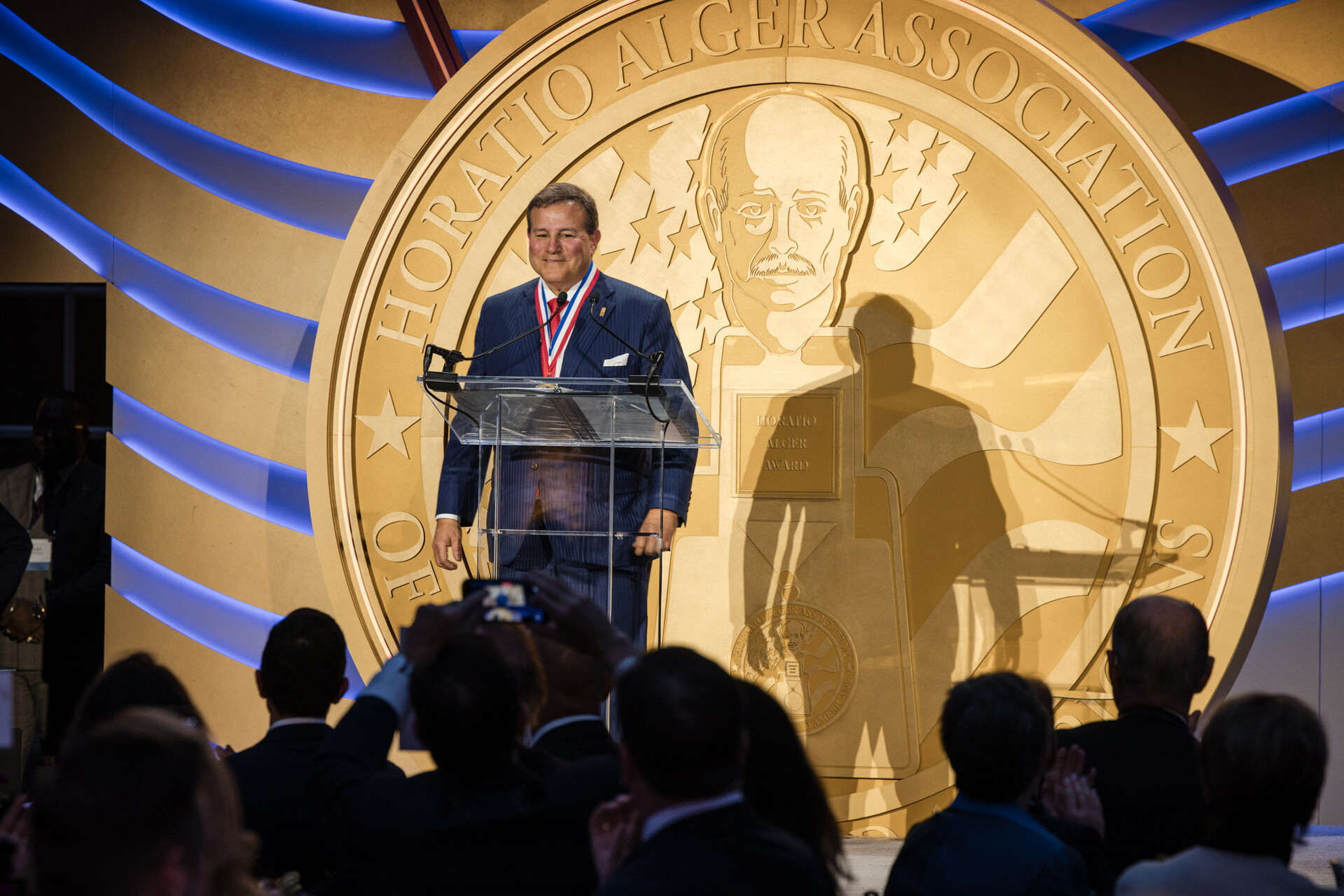 Howard Dvorkin at Alger Association